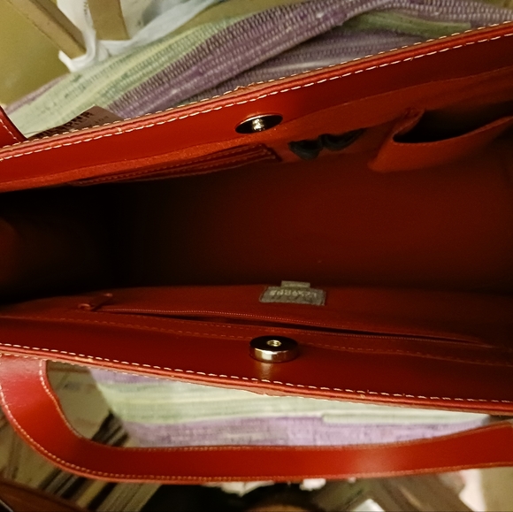 Wilson's VINTAGE Red Leather Large Bag.👜NEW Size L.16"×H.12",Nice Gift!🎁 - Picture 11 of 16